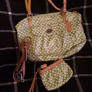 Coach Leah Signature OP Art